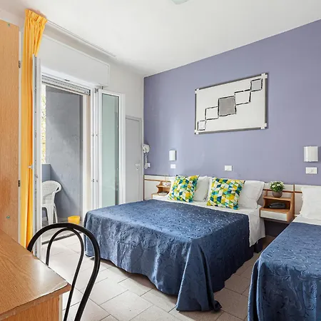 Hotel Solaris-2